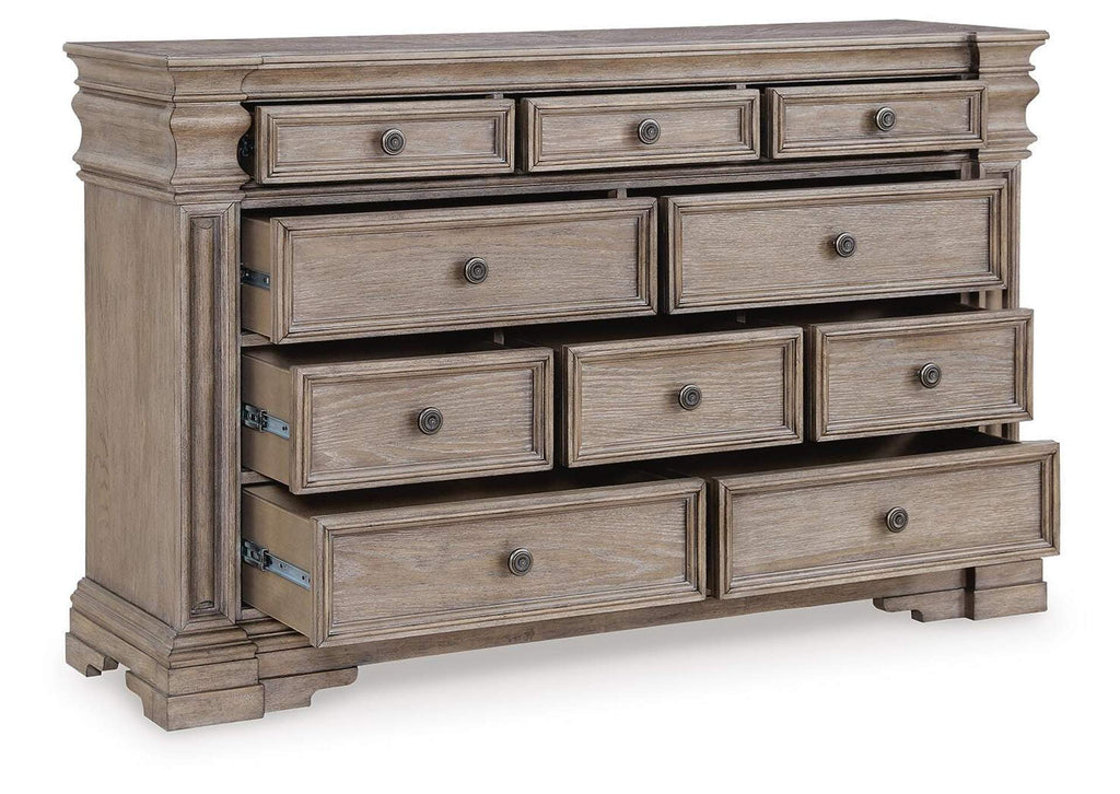 Blairhurst King Panel Bed, Dresser and 2 Nightstands angled view