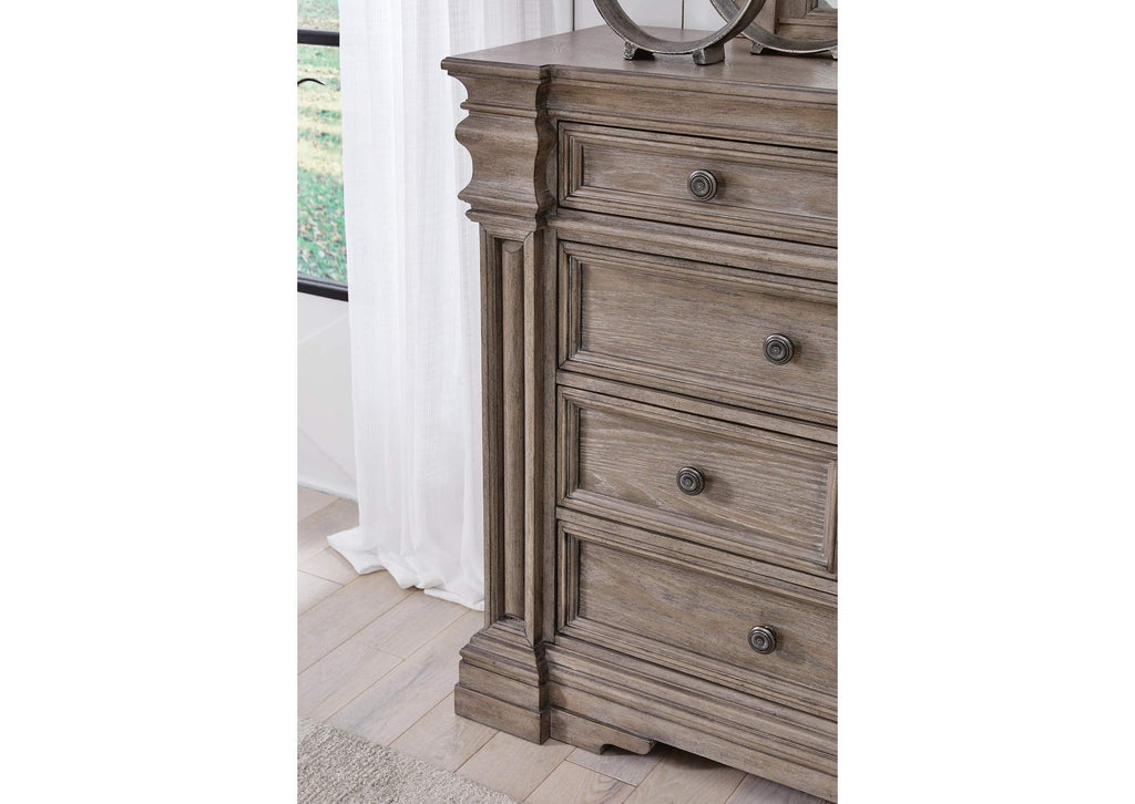 Blairhurst Queen Panel Bed, Dresser and 2 Nightstands detail