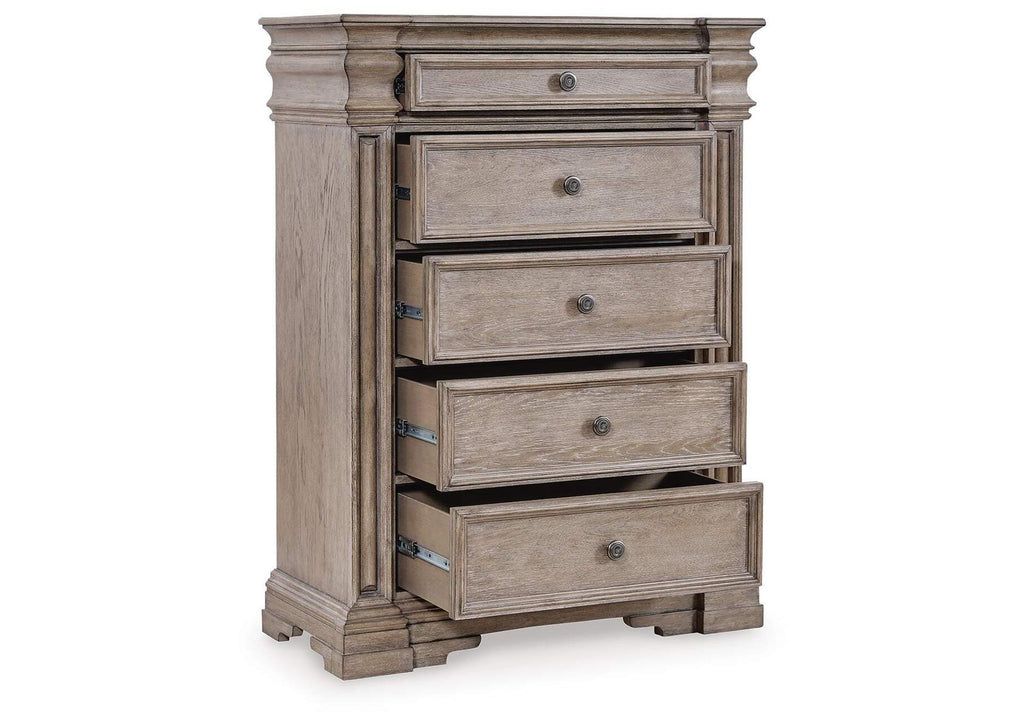 Blairhurst Queen Panel Bed, Dresser, Mirror, Chest and Nightstand angled view