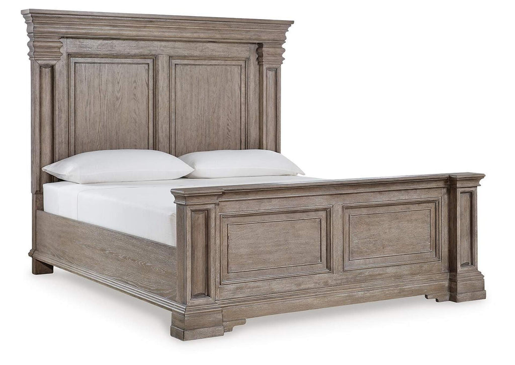 Blairhurst California King Panel Bed with Mirrored Dresser, Chest and 2 Nightstands angled view