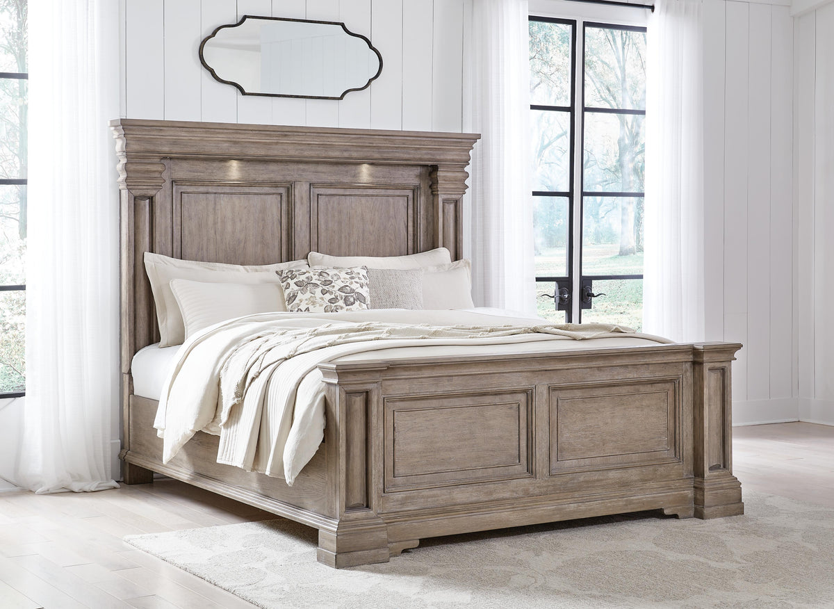 Blairhurst King Panel Bed in Light Grayish Brown, alternate view 2