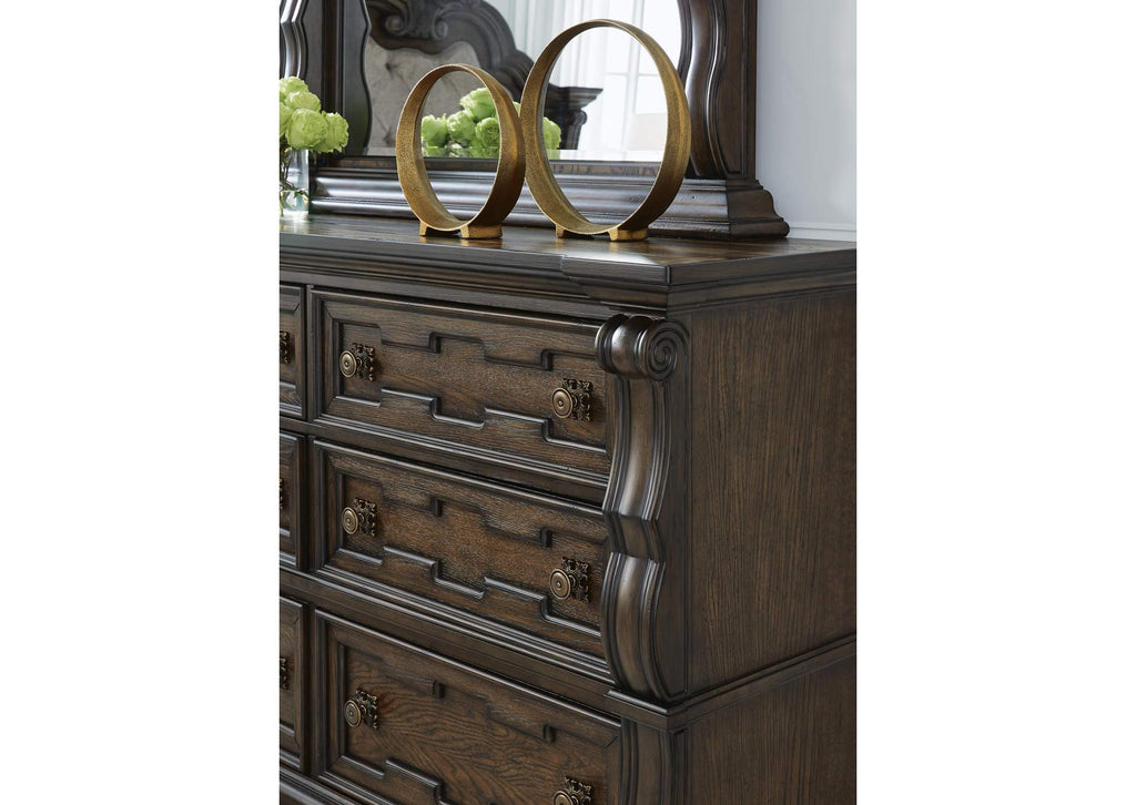 Maylee King Canopy Bed and Dresser detail