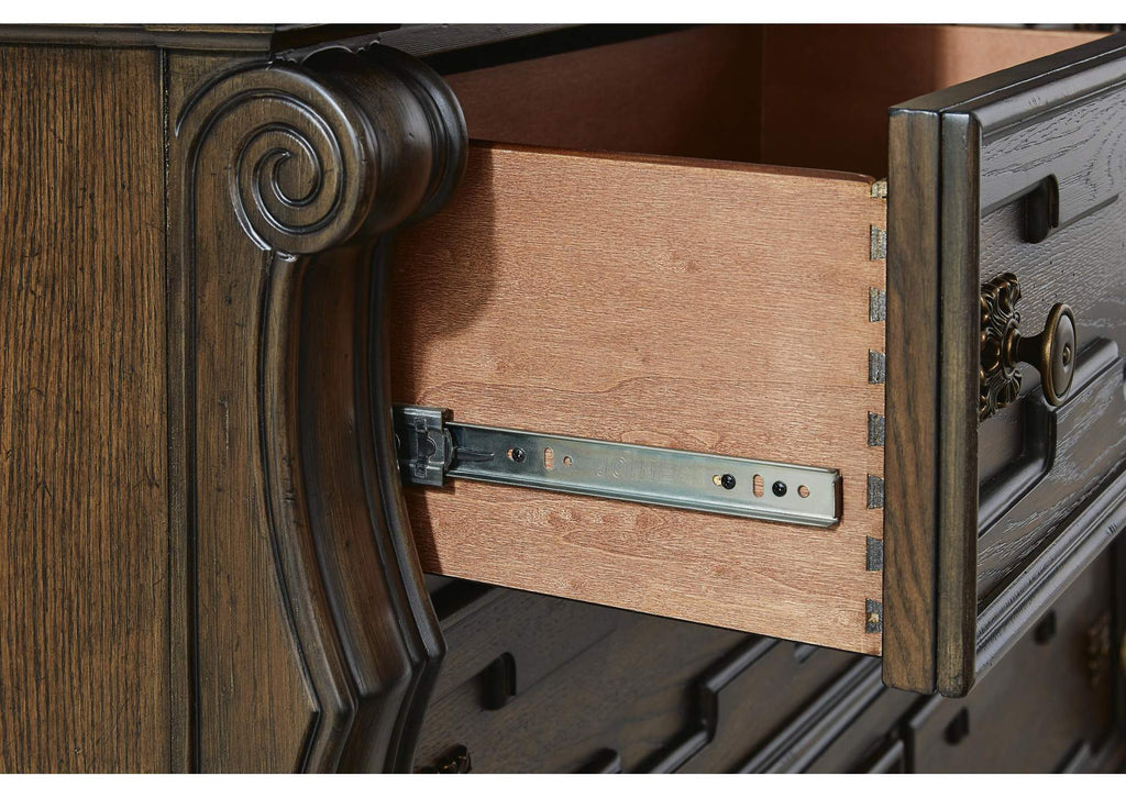 Maylee Chest of Drawers detail