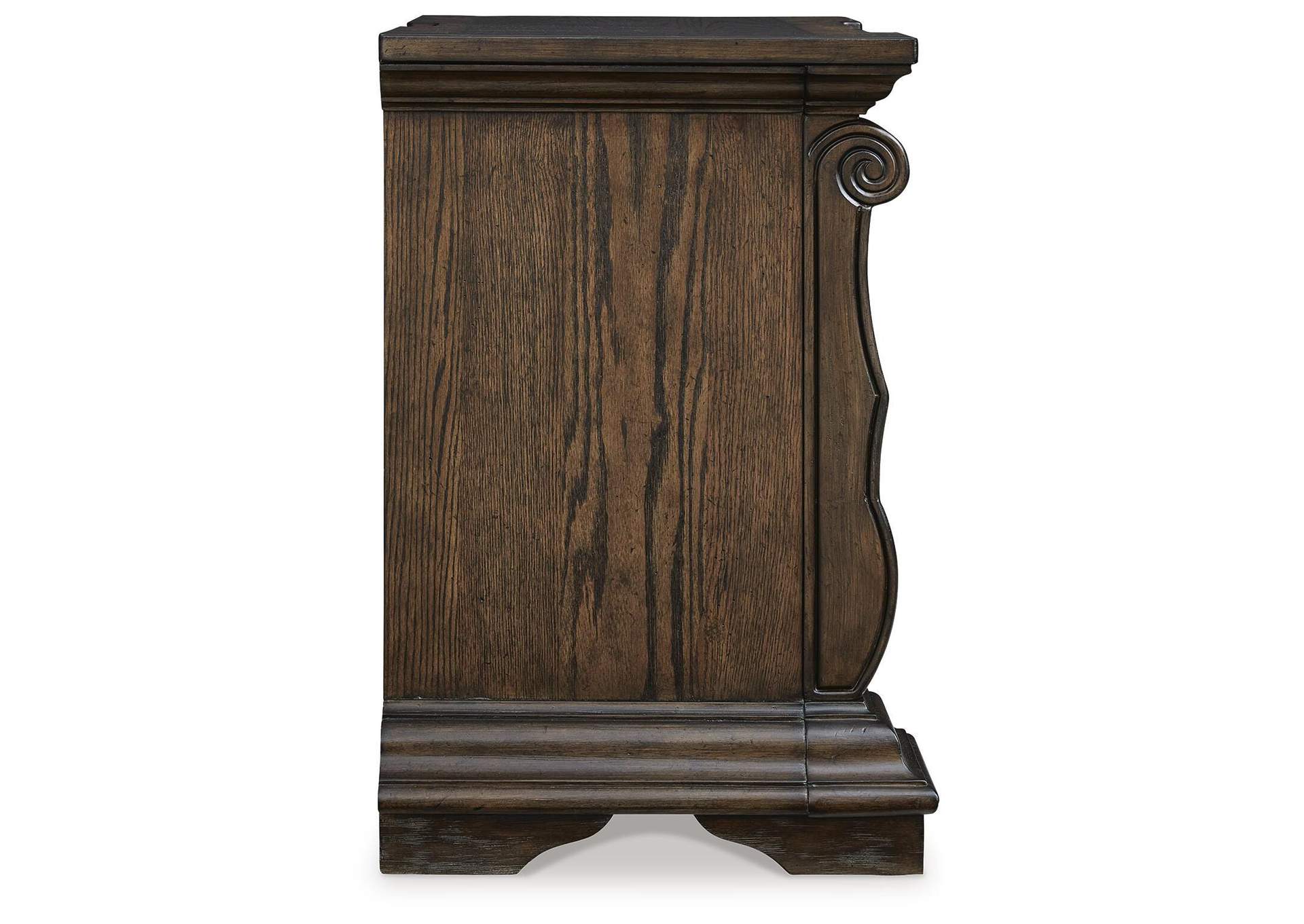 Maylee Queen Canopy Bed, Dresser, Mirror, Chest and 2 Nightstands side view