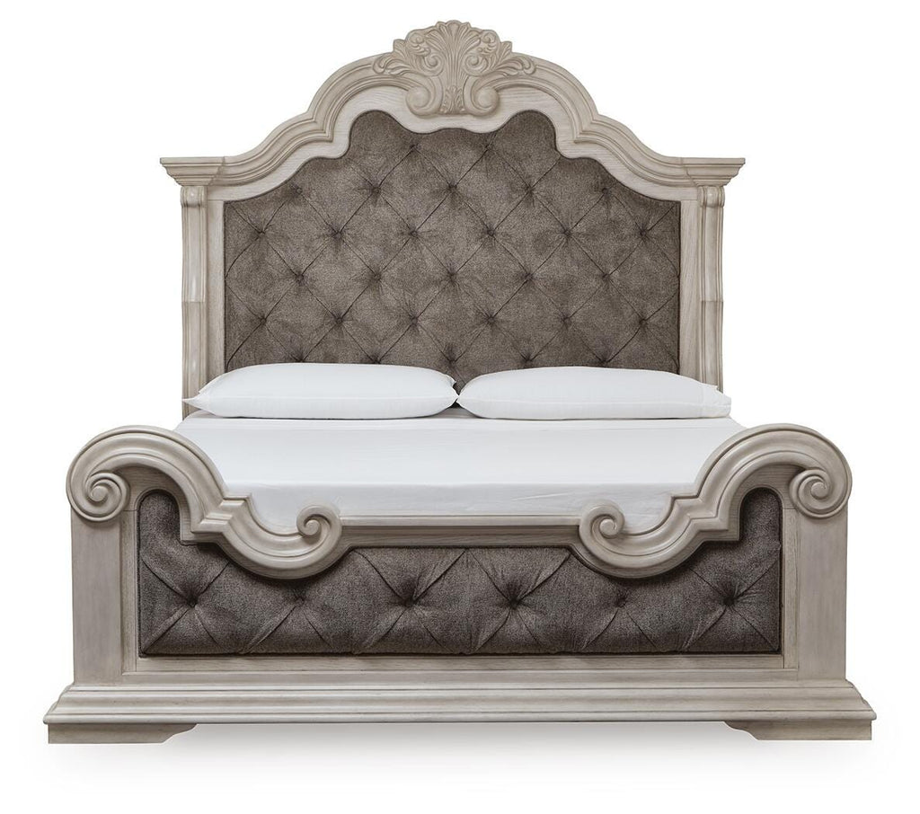 Bruchandi King Upholstered Panel Bed in Antique White, front view