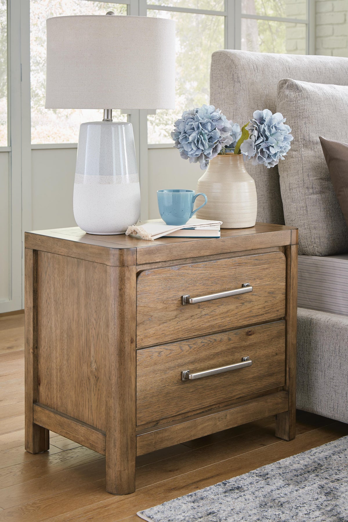 Cabalynn Nightstand in Light Brown, alternate view 3