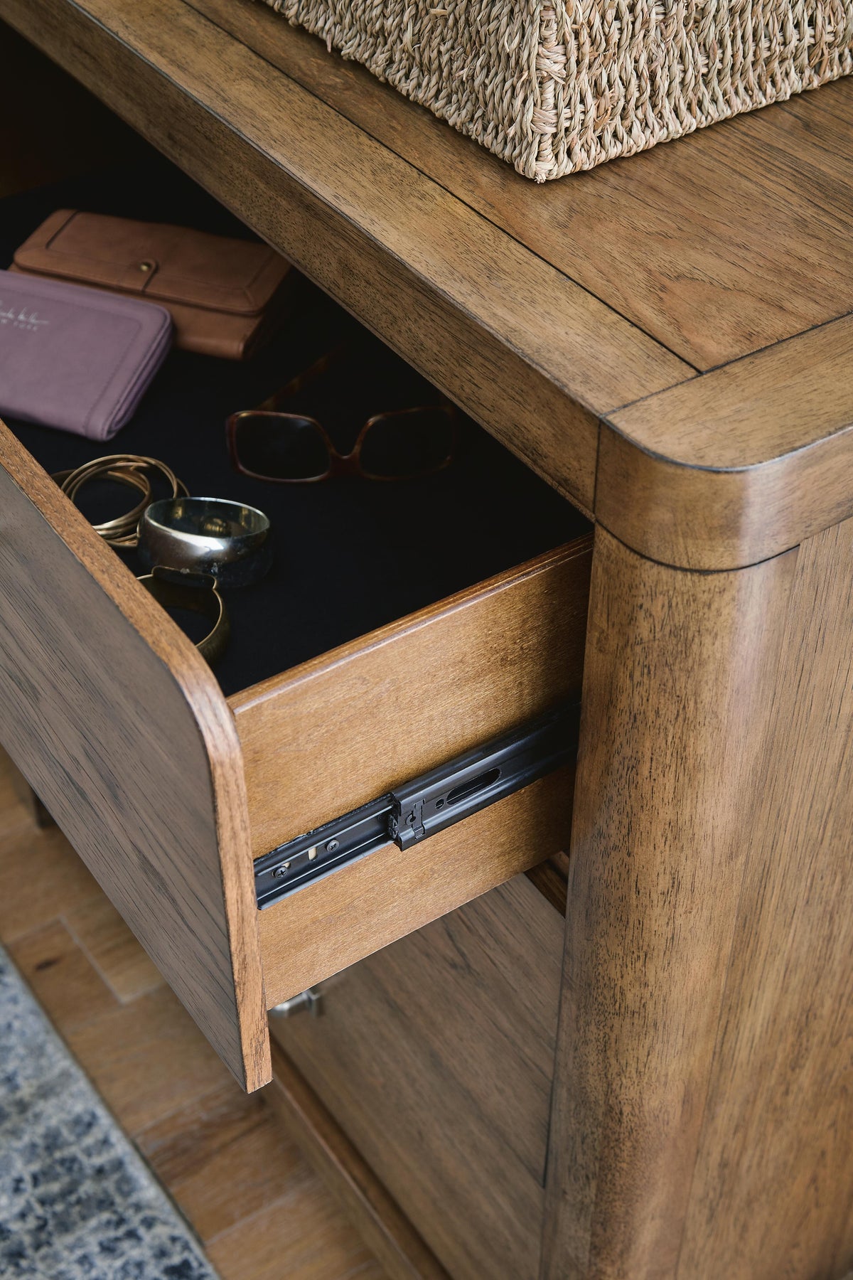 Cabalynn Chest of Drawers in Light Brown, detail view