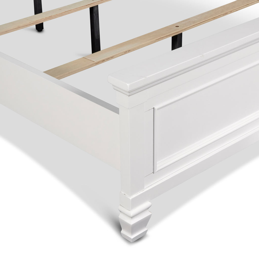 Tamarack King Bed - White