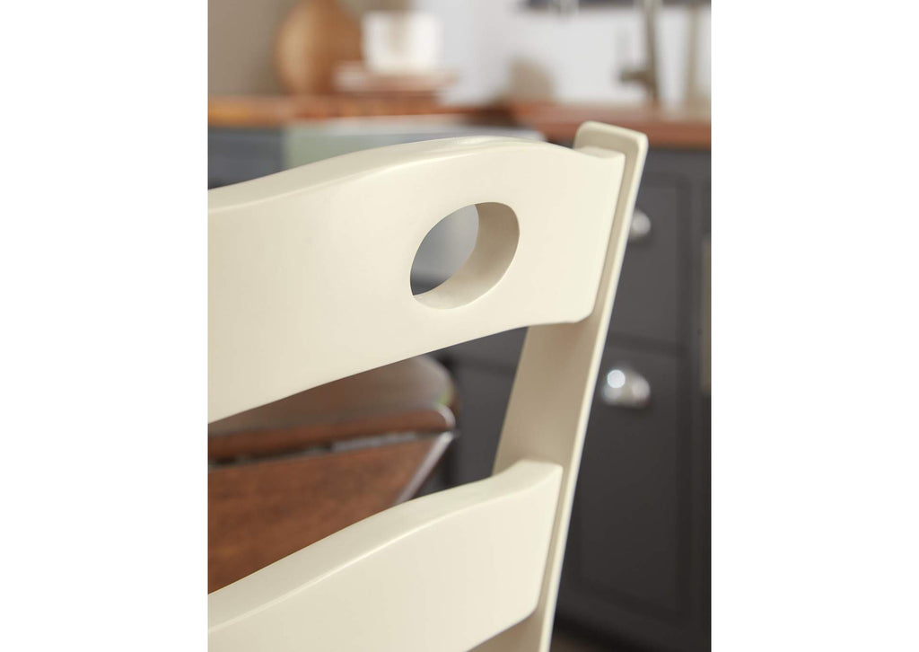 Woodanville Extendable Dining Table and 2 Chairs detail