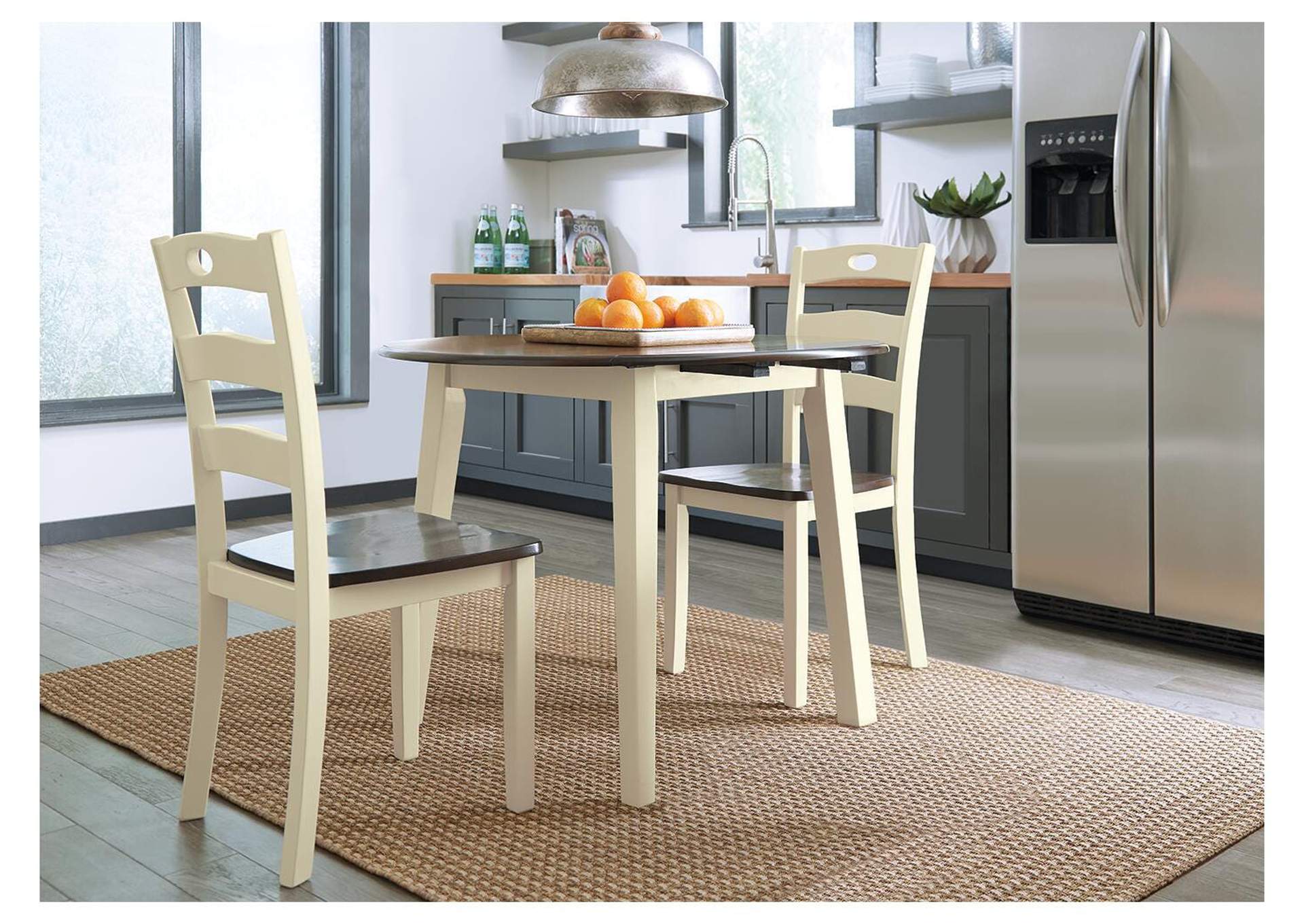 Woodanville Extendable Dining Table and 2 Chairs room view