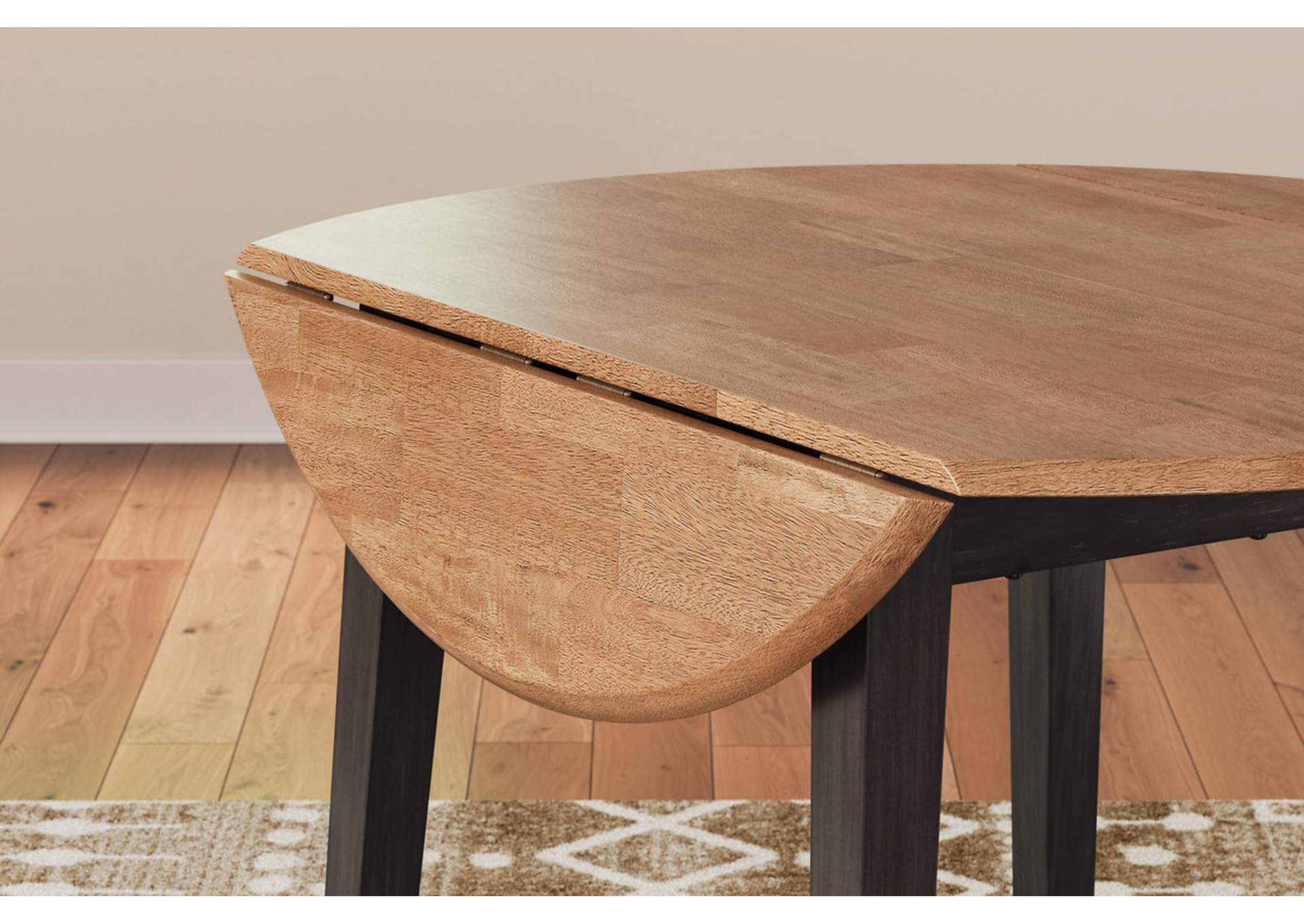 Gesthaven Dining Table and 2 Chairs detail