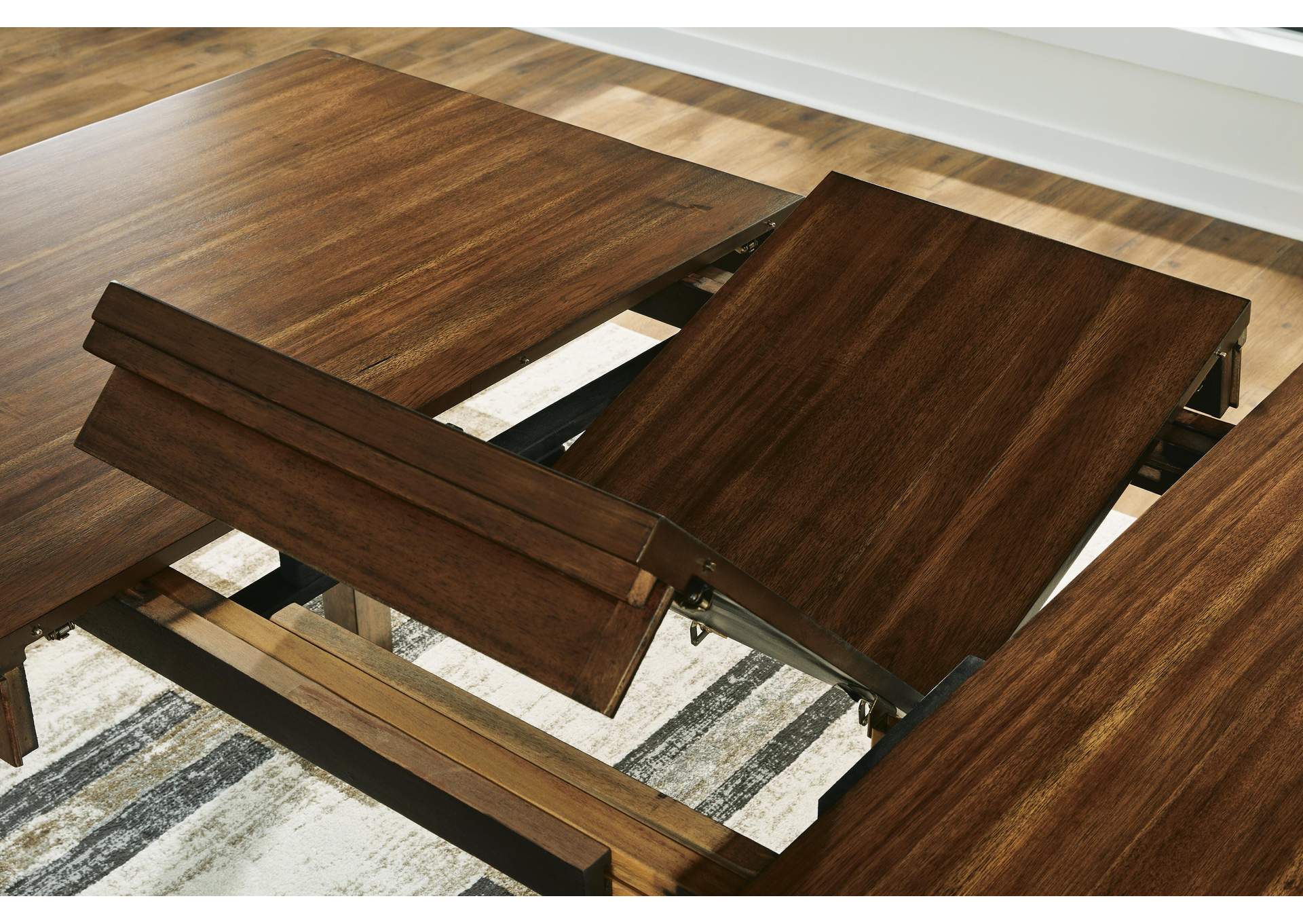 Ralene Counter Height Dining Table and 4 Barstools detail