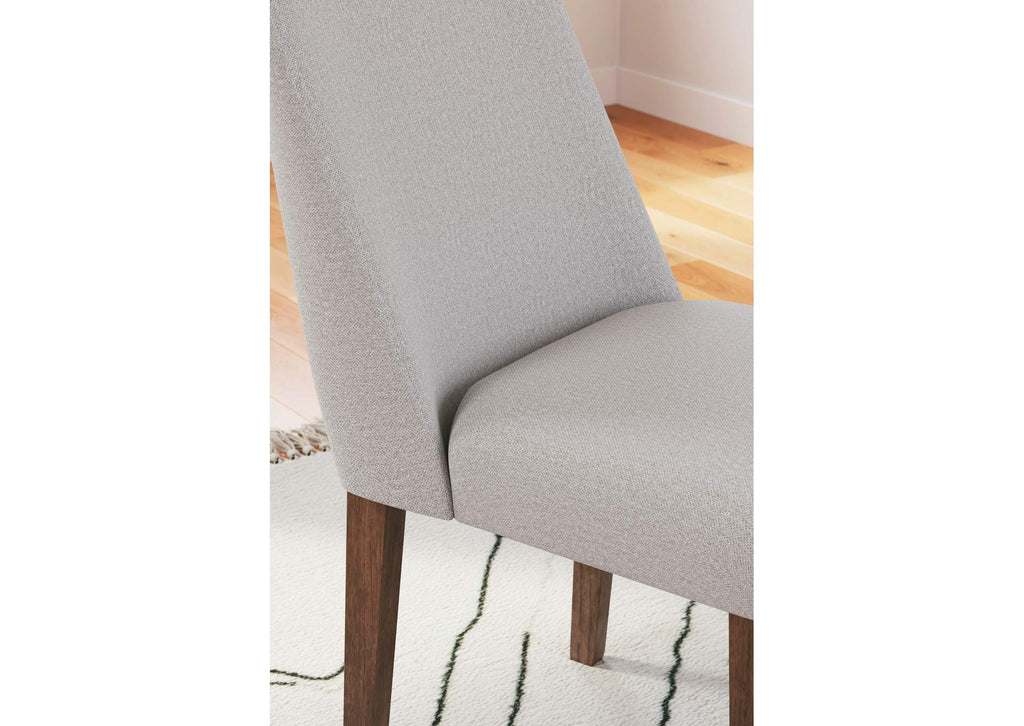 Lyncott Dining Table and 4 Chairs detail