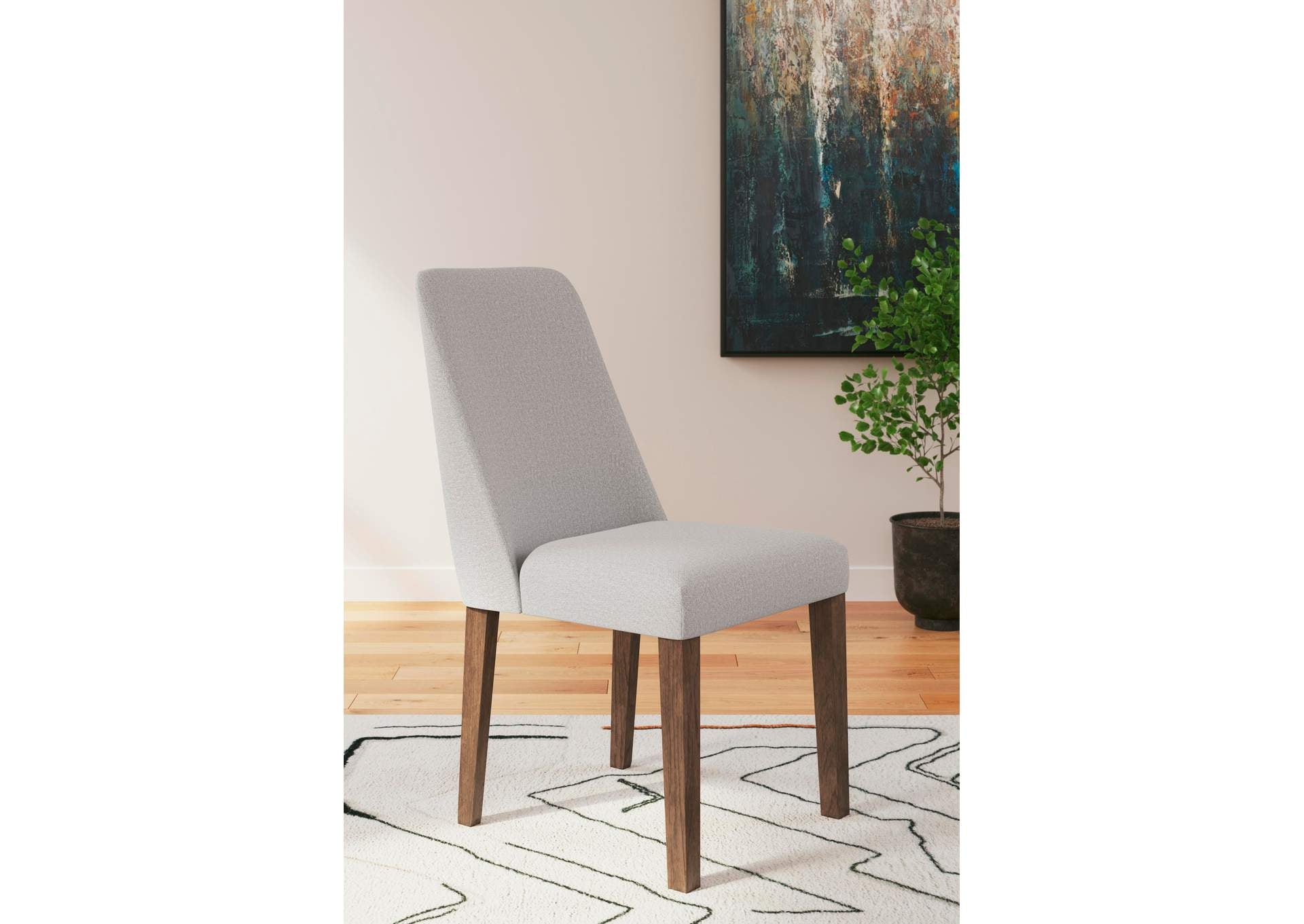 Lyncott Extendable Dining Table and 4 Upholstered Chairs