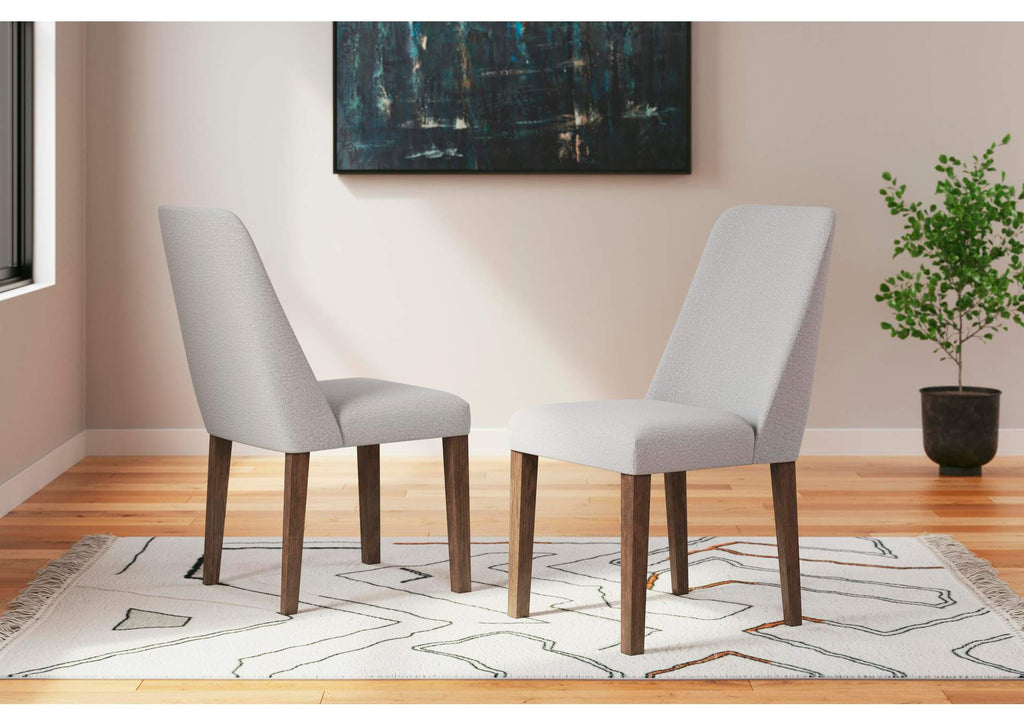 Lyncott Extendable Dining Table and 4 Chairs
