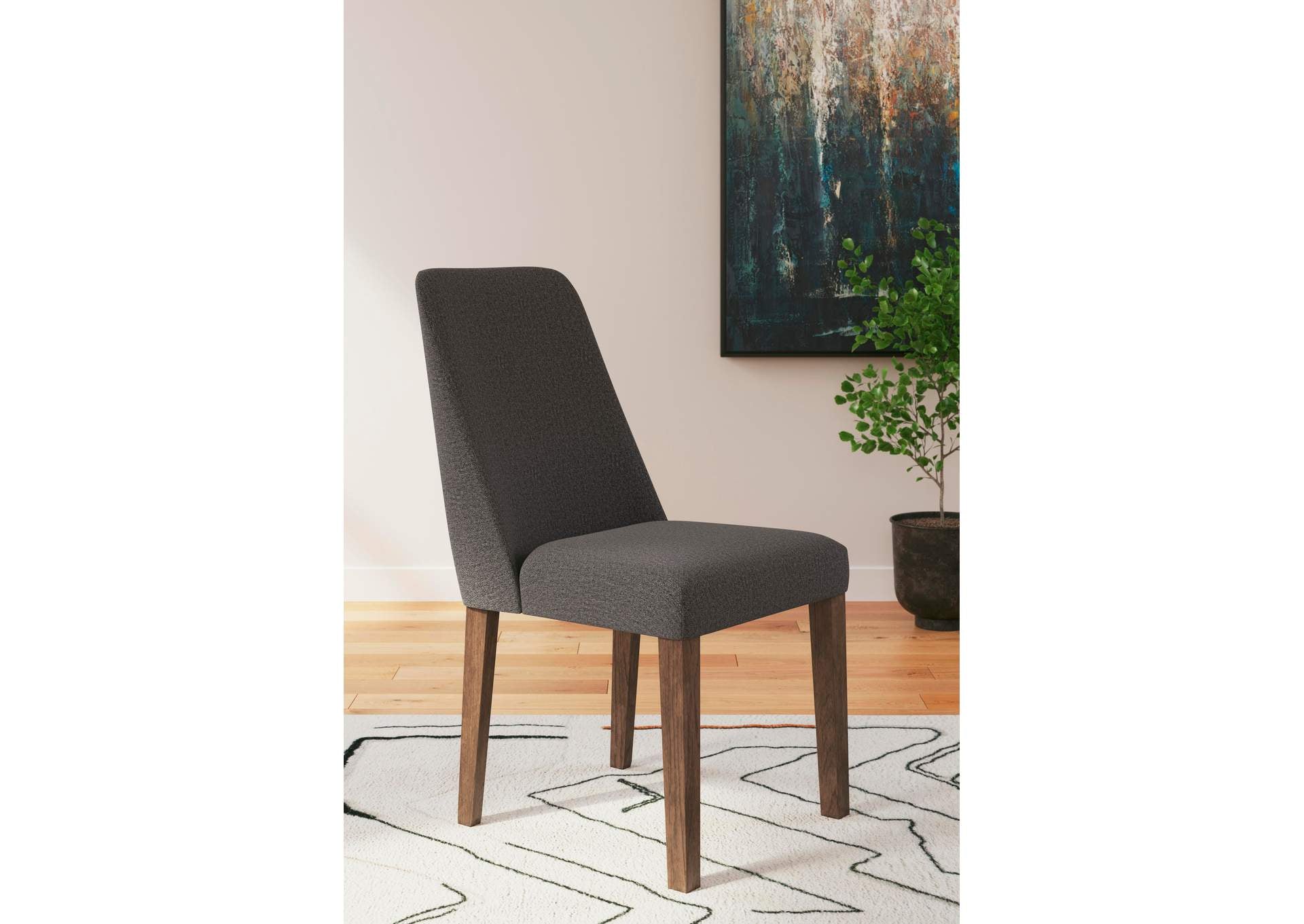 Lyncott Extendable Dining Table and 4 Chairs