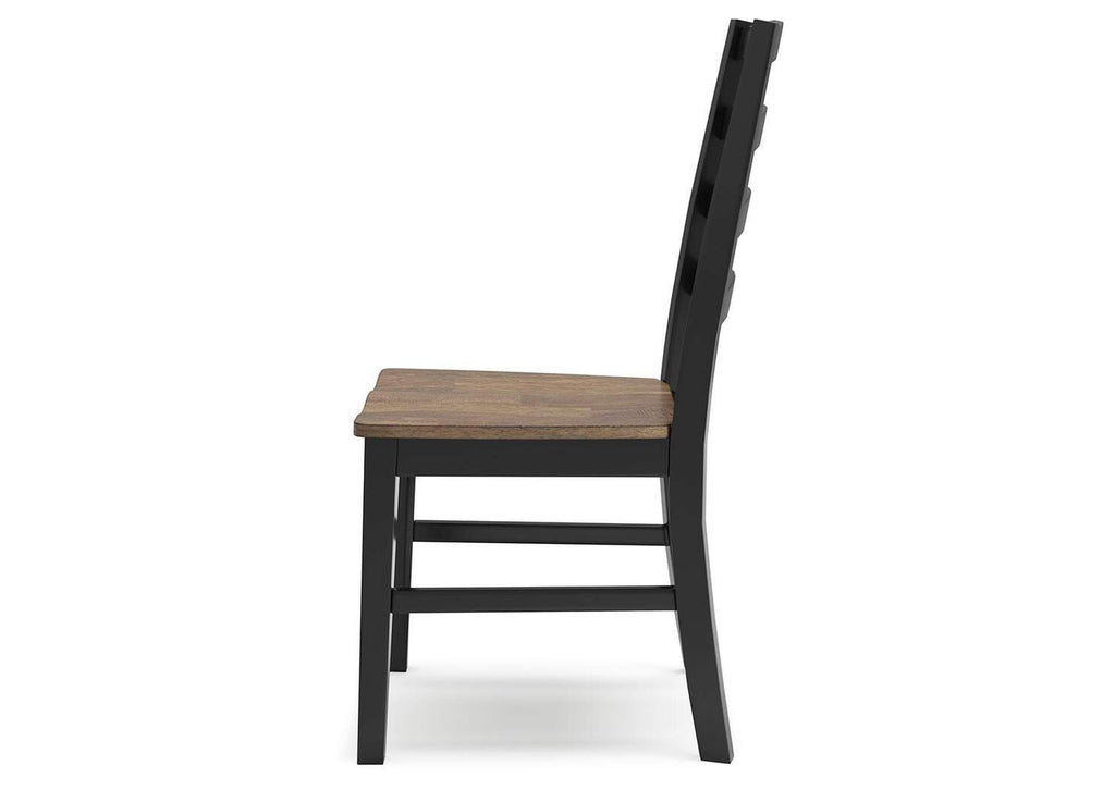 Wildenauer Dining Table and 4 Chairs side view