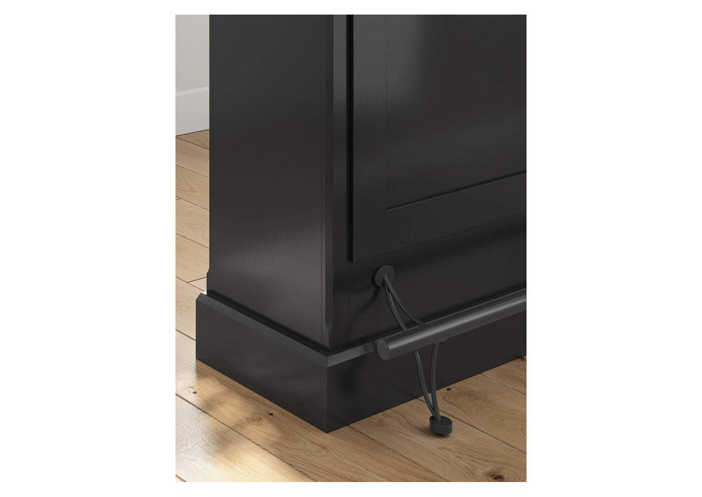 Wildenauer 78" Bar detail