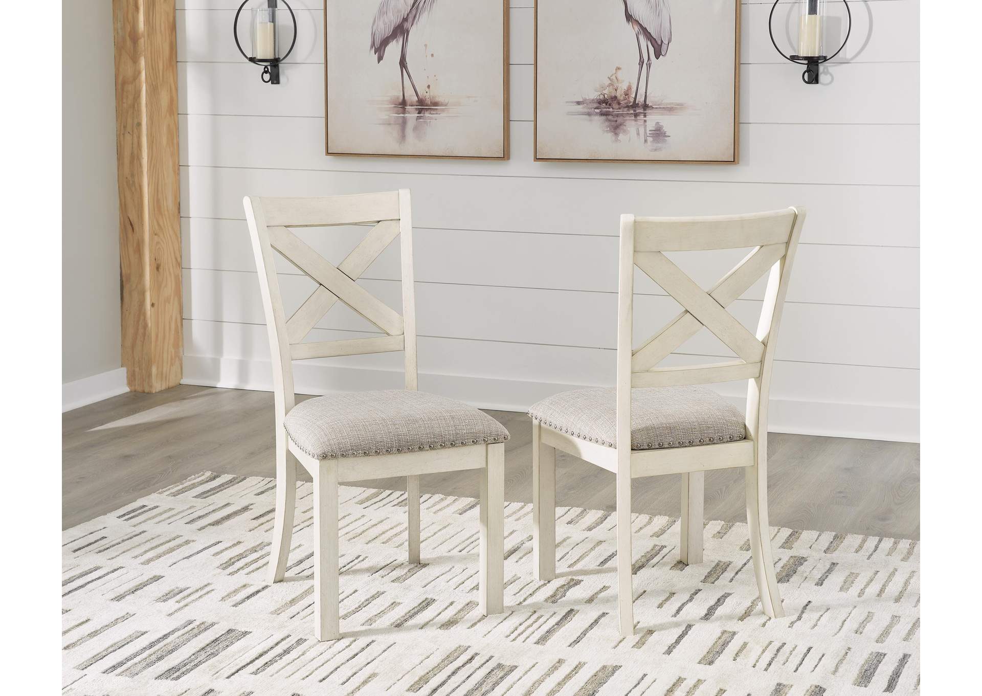 Robbinsdale Extendable Dining Table and 4 Chairs with Storage