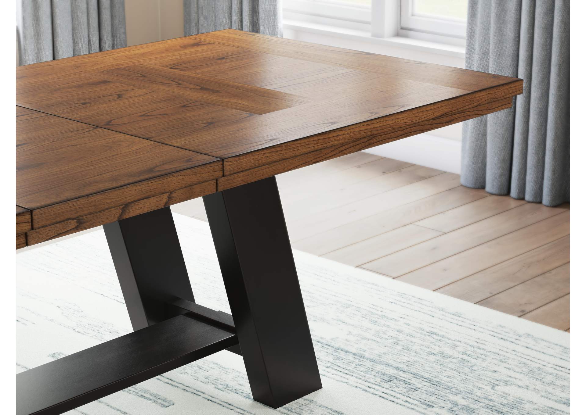Chadworth Dining Table and 6 Chairs detail