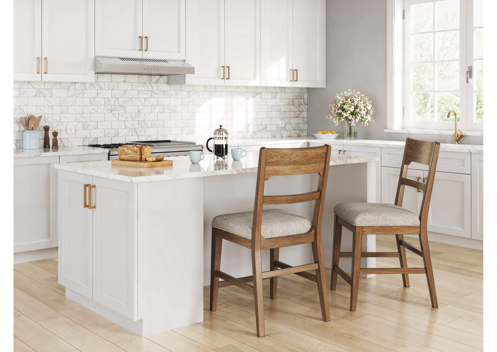 Cabalynn Counter Height Dining Table and 6 Barstools