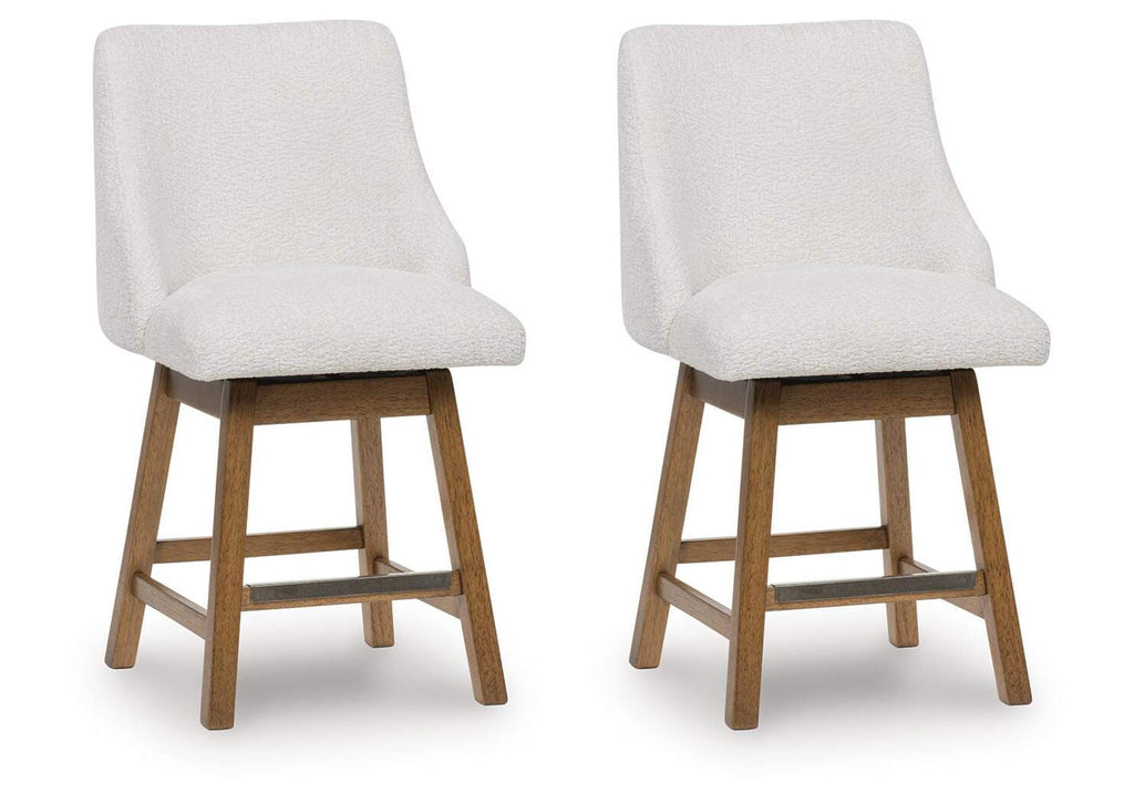 Cabalynn Counter Height Dining Table and 6 Barstools