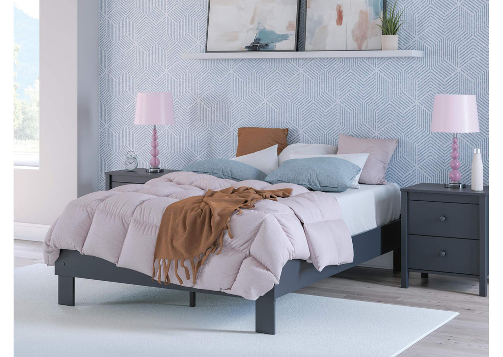 Simmenfort Full Platform Bed and 2 Nightstands
