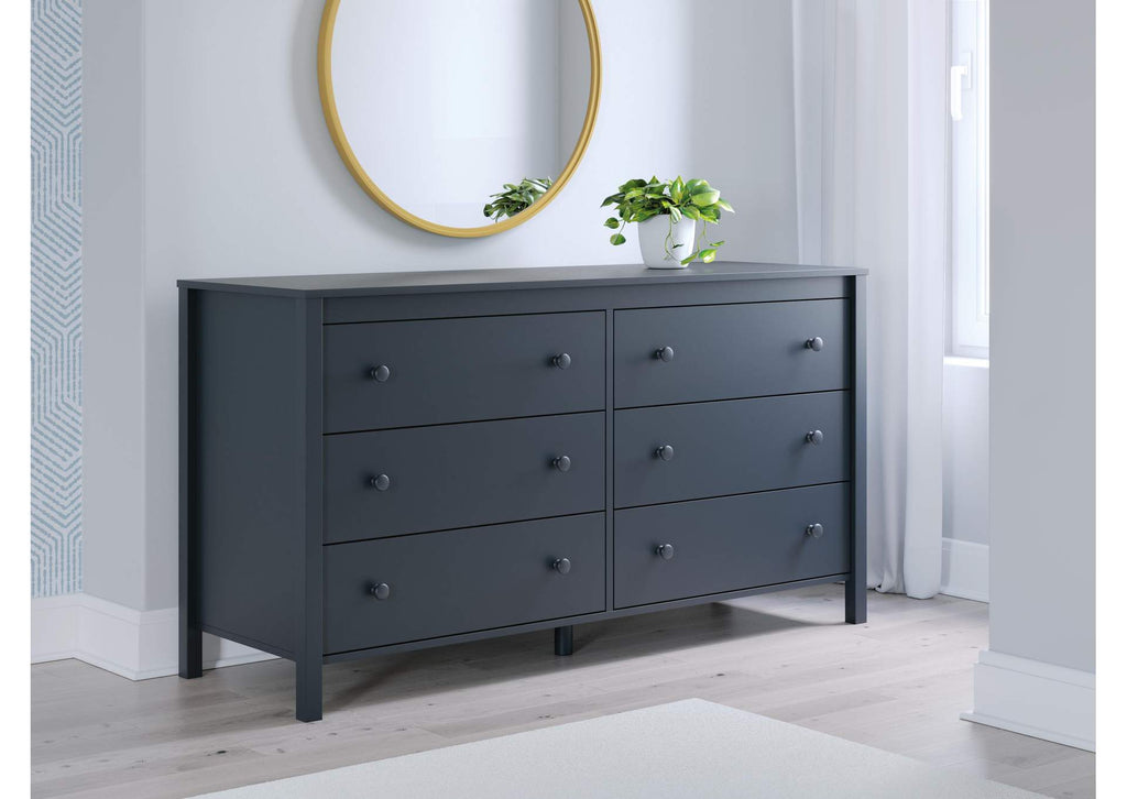 Simmenfort Full Platform Bed, Dresser and 2 Nightstands