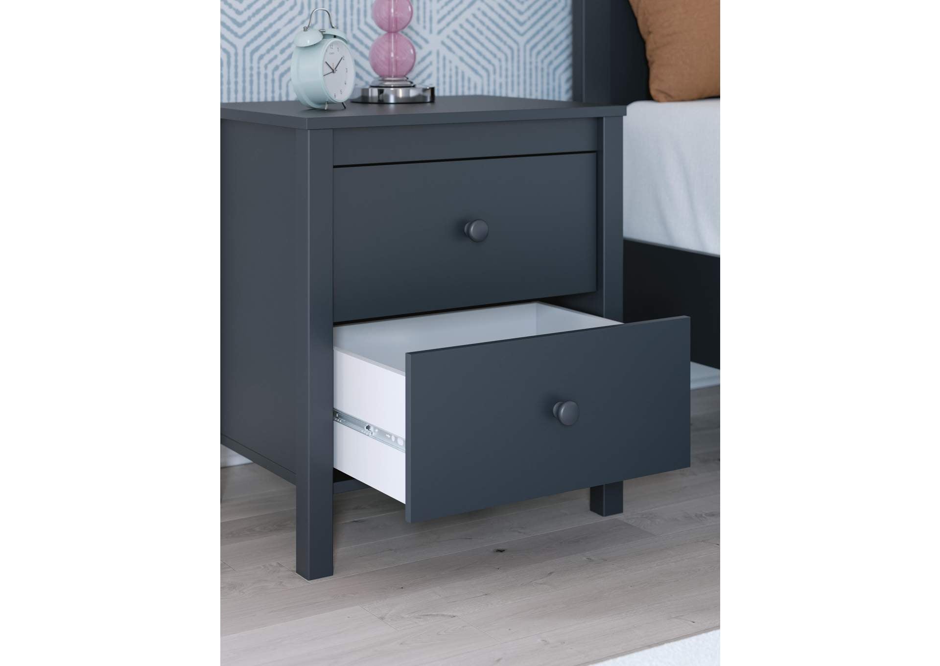 Simmenfort Twin Panel Headboard and Nightstand detail