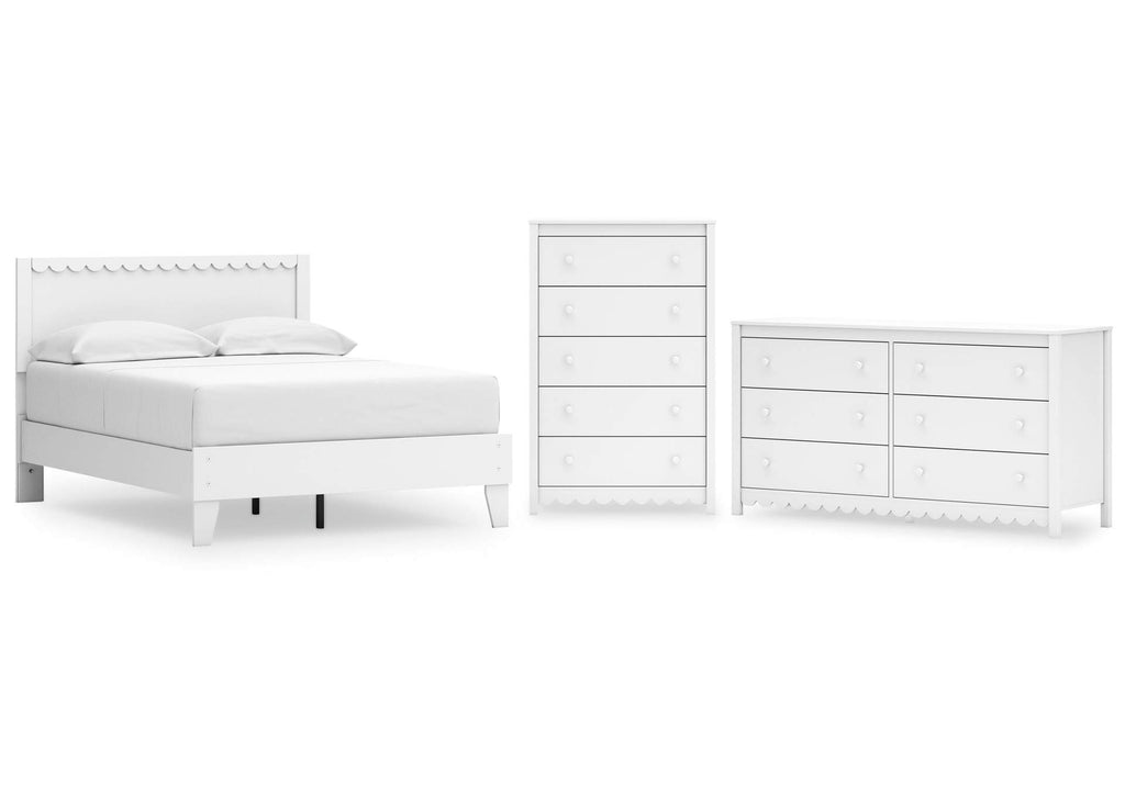 Hallityn Full Panel Platform Bed, Dresser and Chest
