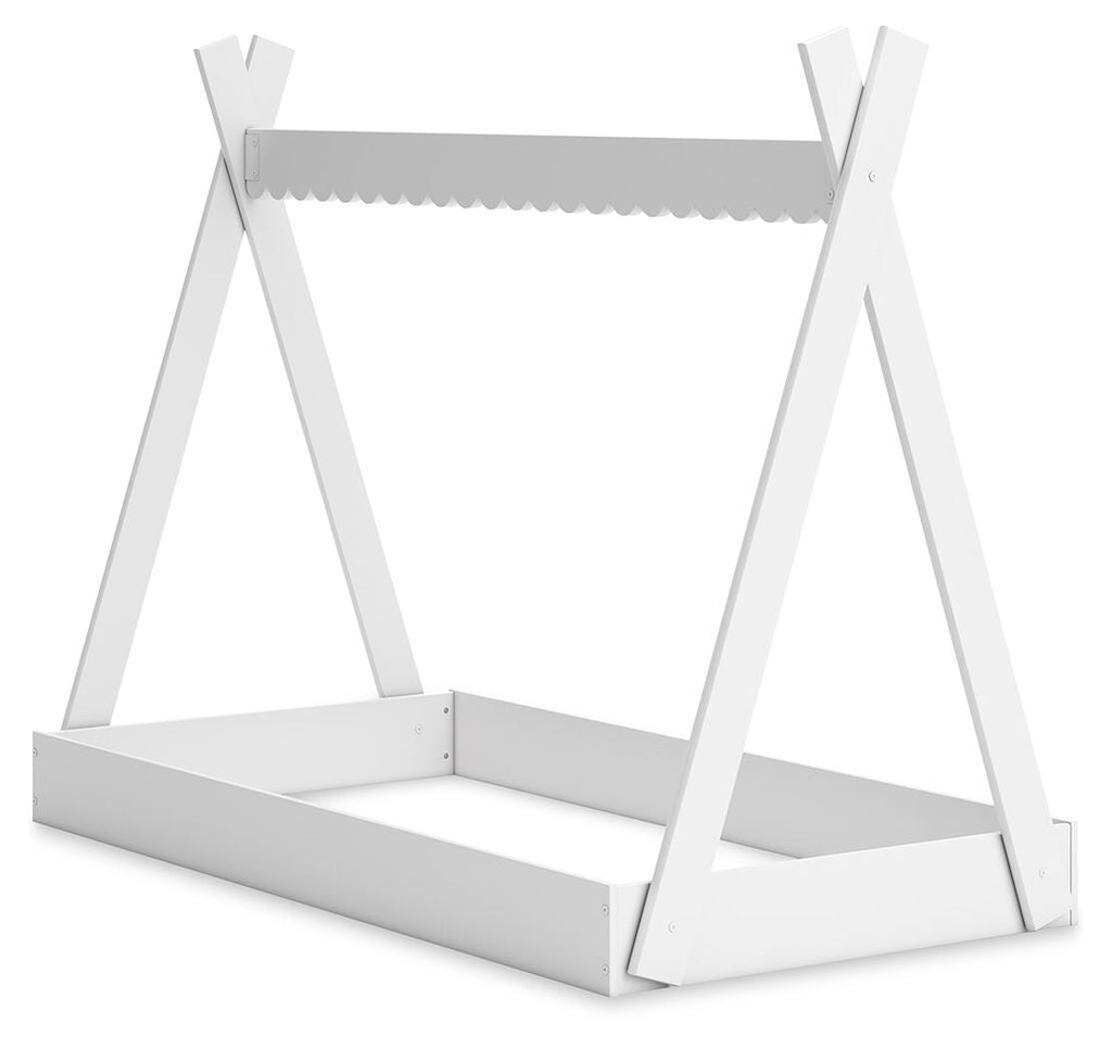 Hallityn Twin Tent Bed in White, angle view