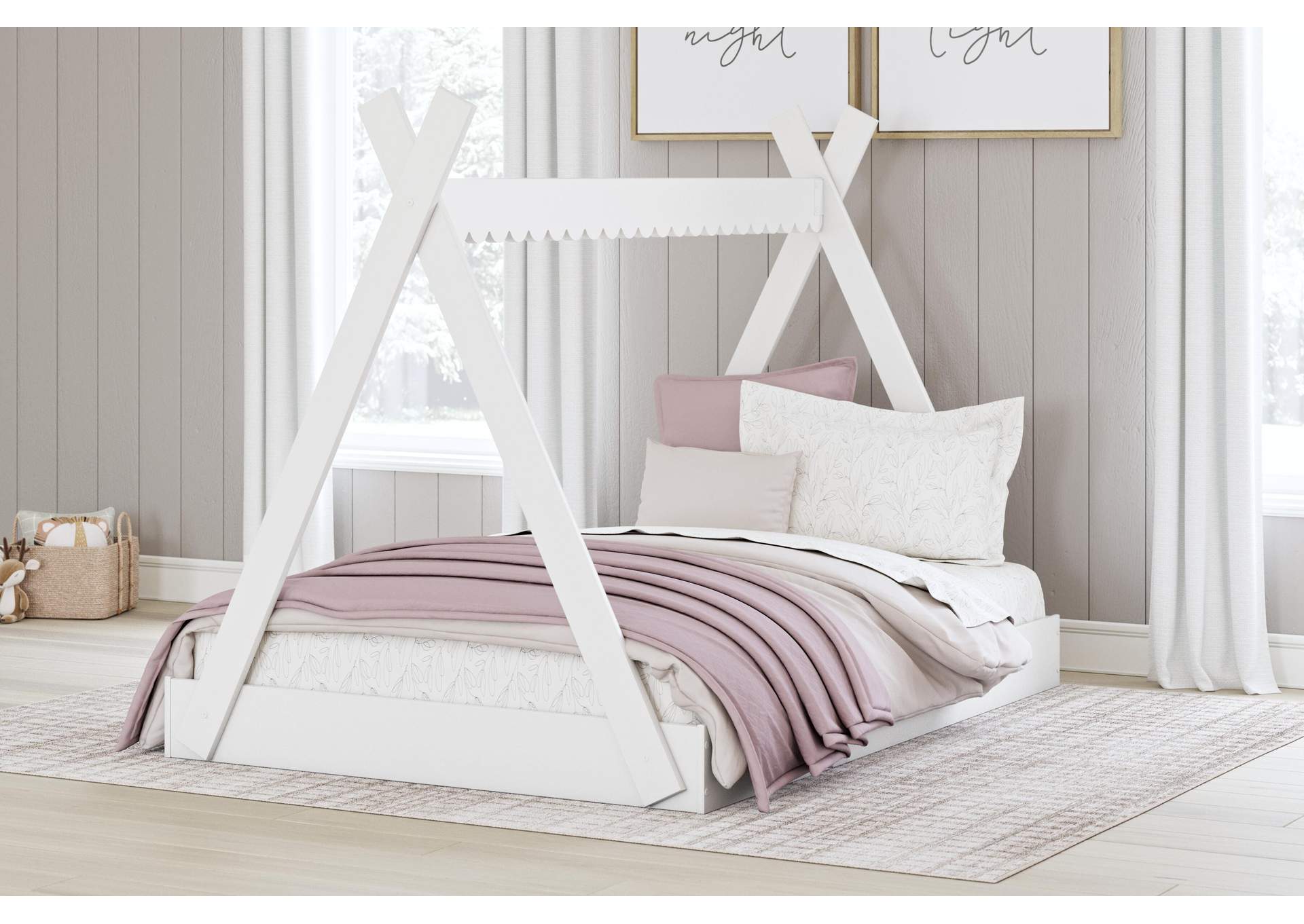 Hallityn Full Tent Bed, Dresser and Nightstand