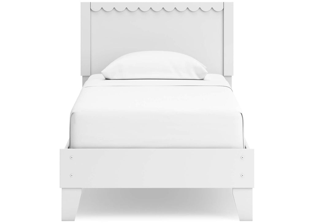 Hallityn Twin Panel Platform Bed, Dresser and Chest front view