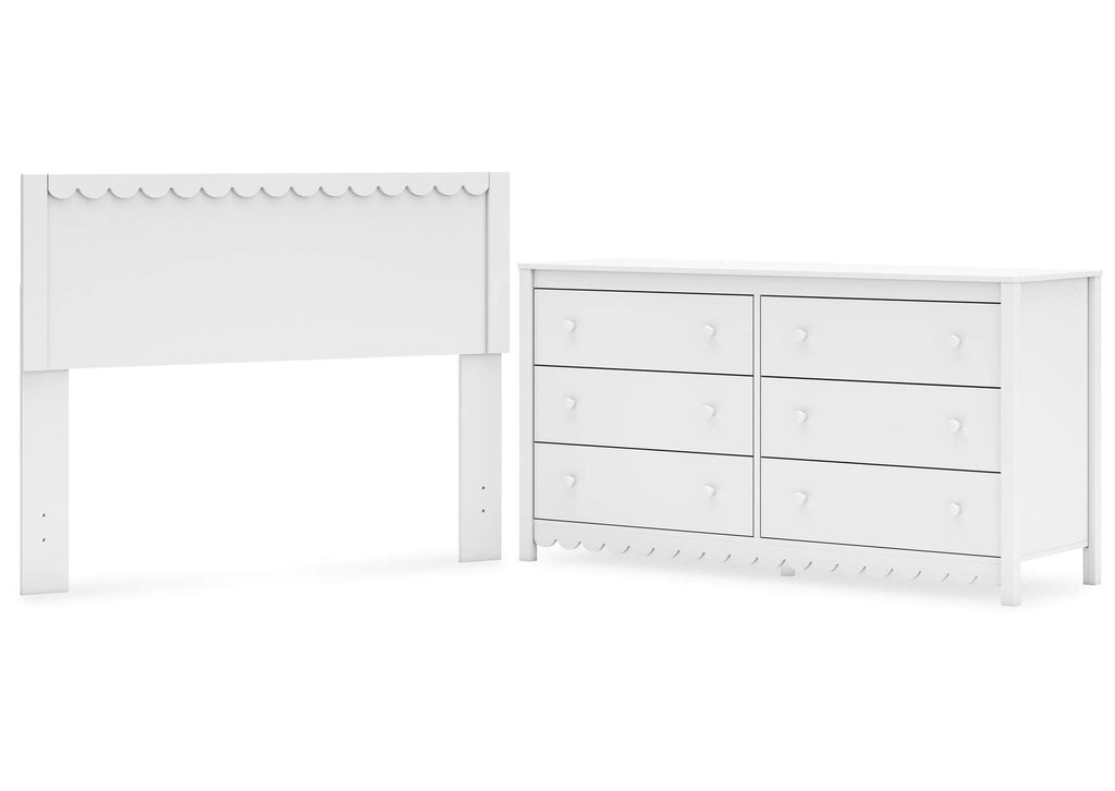 Hallityn Full Panel Headboard and Dresser