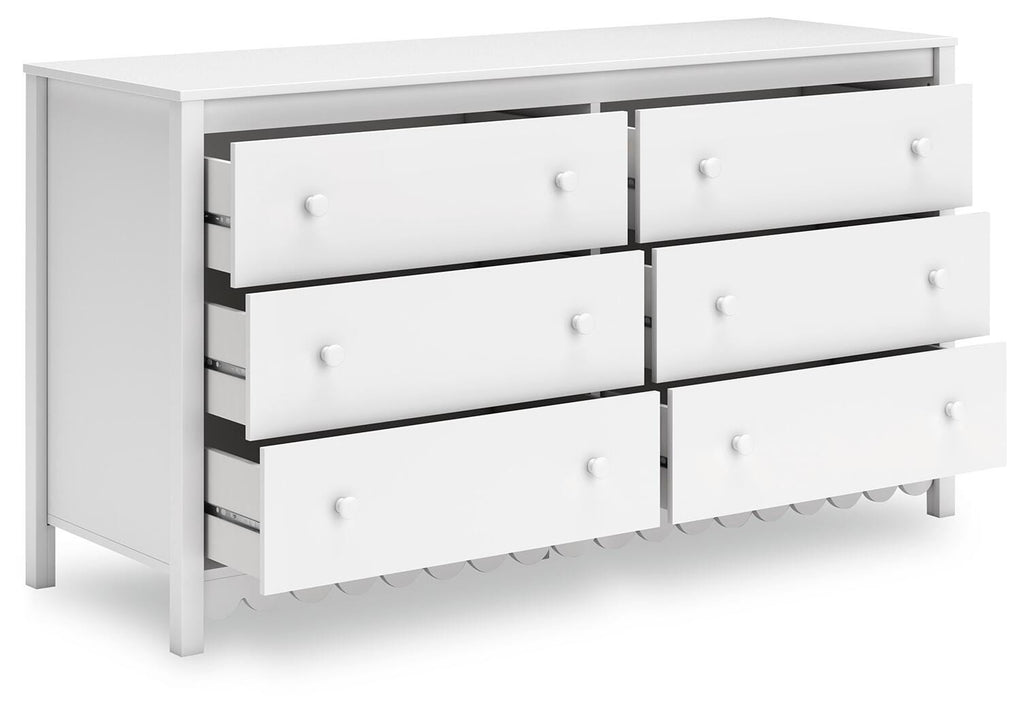 Hallityn Dresser in White, open view