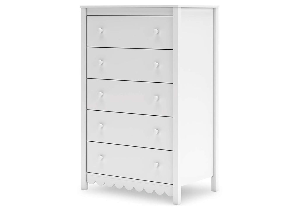 Hallityn Full Platform Bed, Dresser and Nightstand angled view