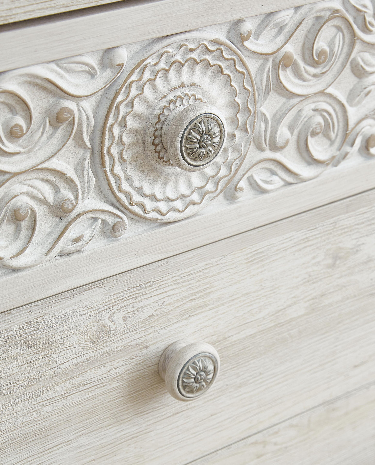 Paxberry Dresser - image 9