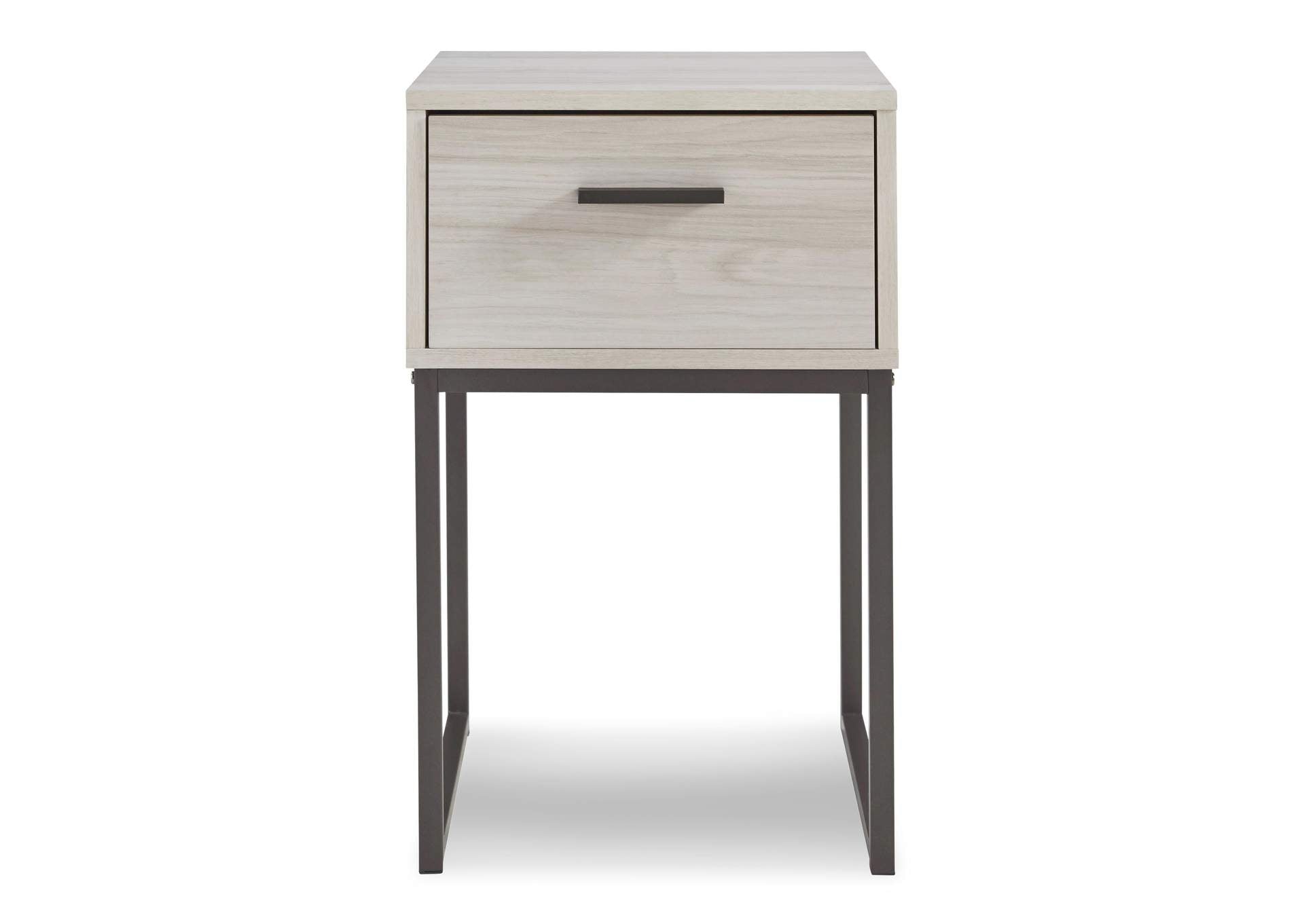 Socalle Queen Platform Bed and 2 Nightstands front view
