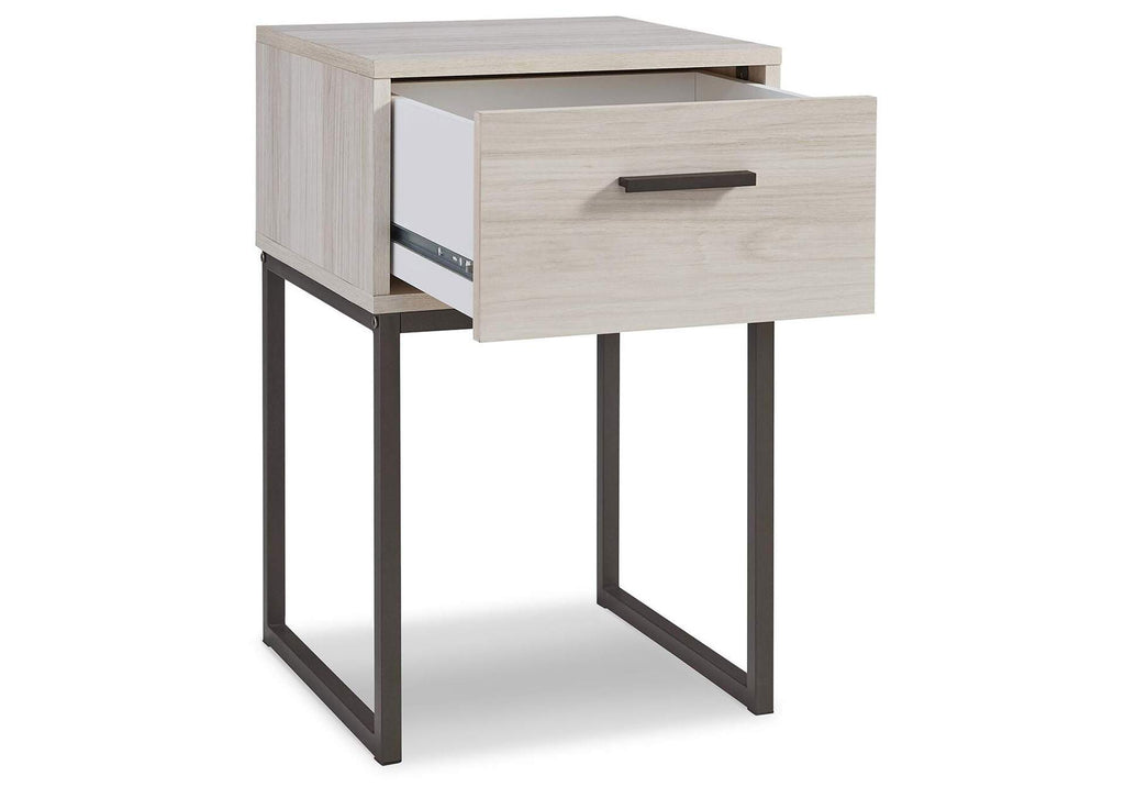 Socalle Queen Platform Bed and 2 Nightstands angled view