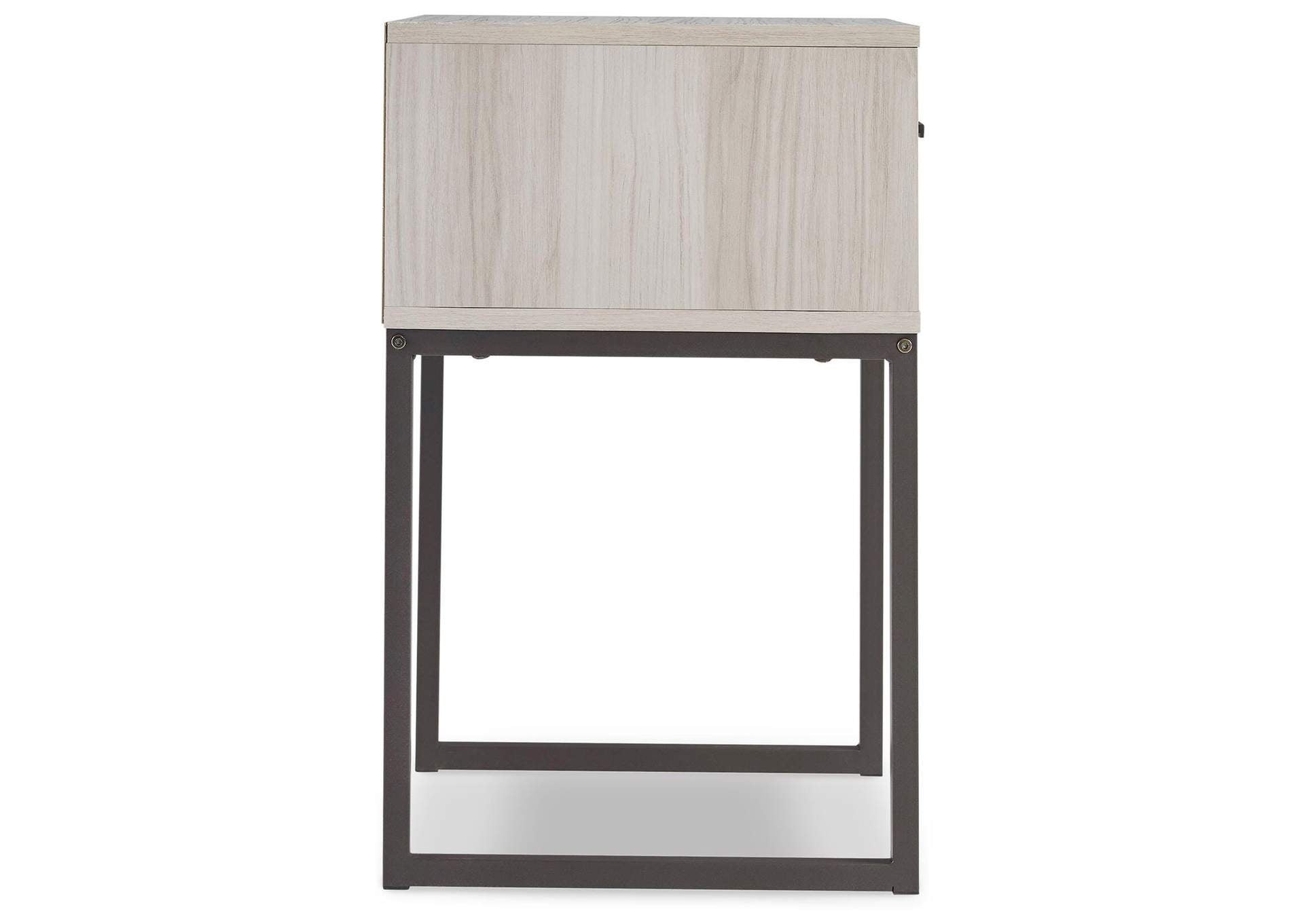 Socalle Queen Platform Bed and 2 Nightstands side view