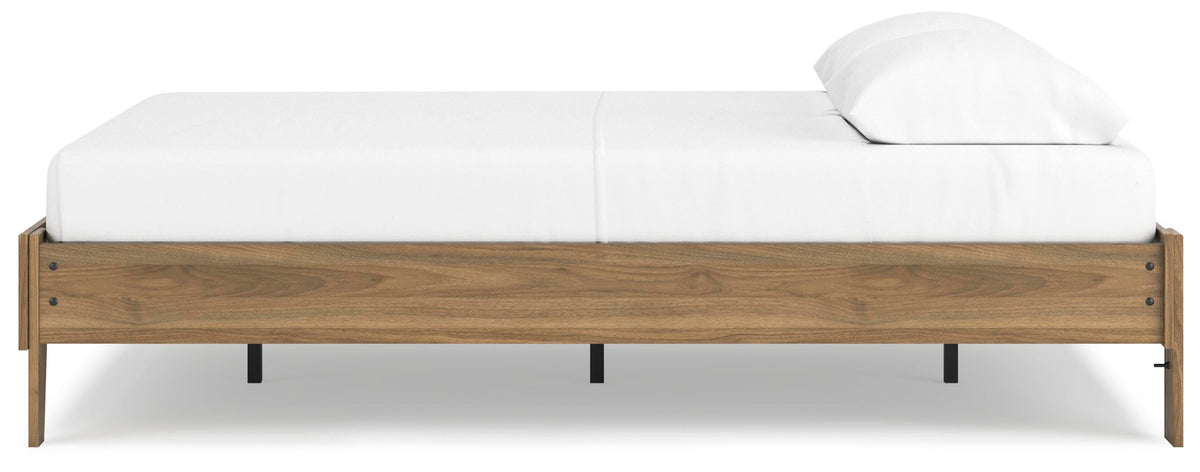 Deanlow Queen Platform Bed in Honey, alternate side view