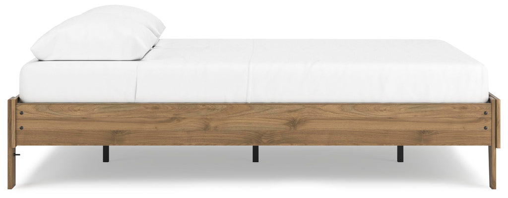 Deanlow Queen Platform Bed in Honey, side view