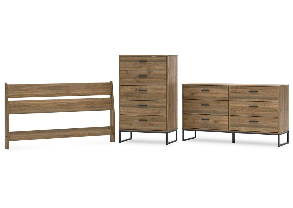 Deanlow Queen Panel Headboard, Dresser and Chest