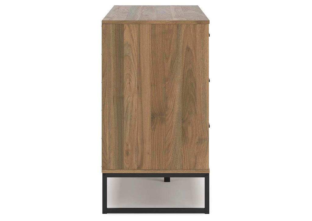 Deanlow Twin Platform Panel Bed, Dresser, Chest and 2 Nightstands side view