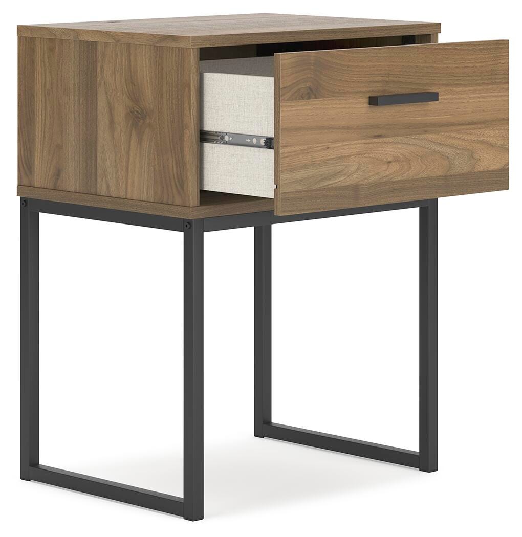 Deanlow Nightstand in Honey, open view