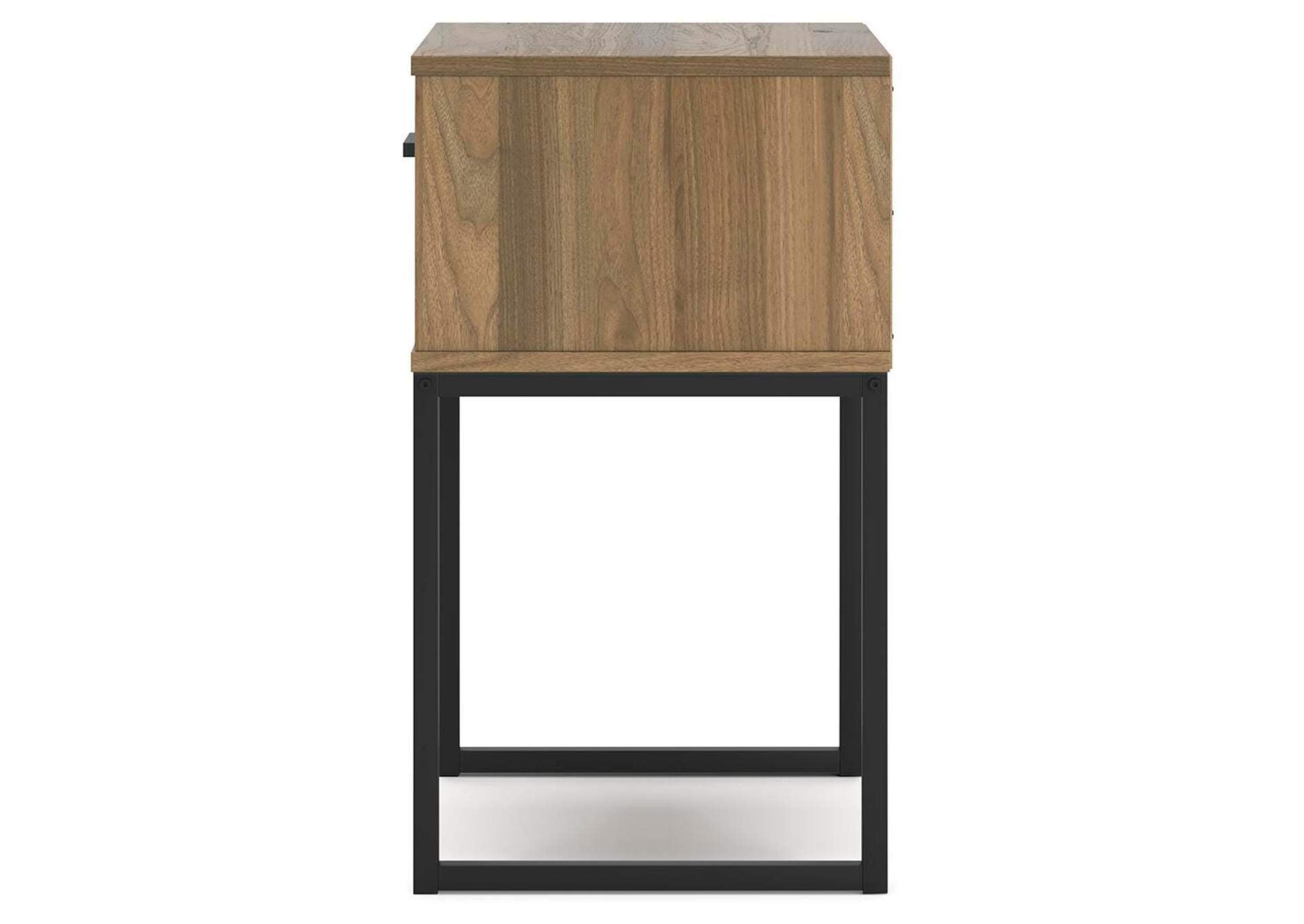 Deanlow Queen Panel Headboard, Dresser and Nightstand side view