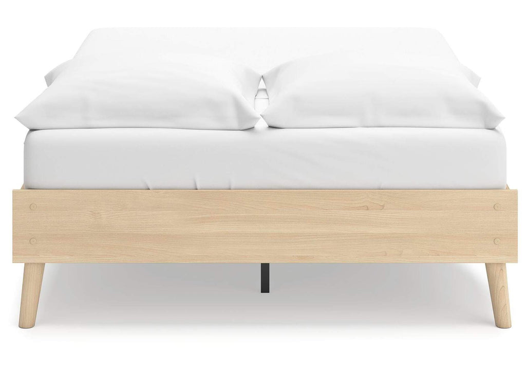 Cabinella Full Platform Bed, Dresser and Chest