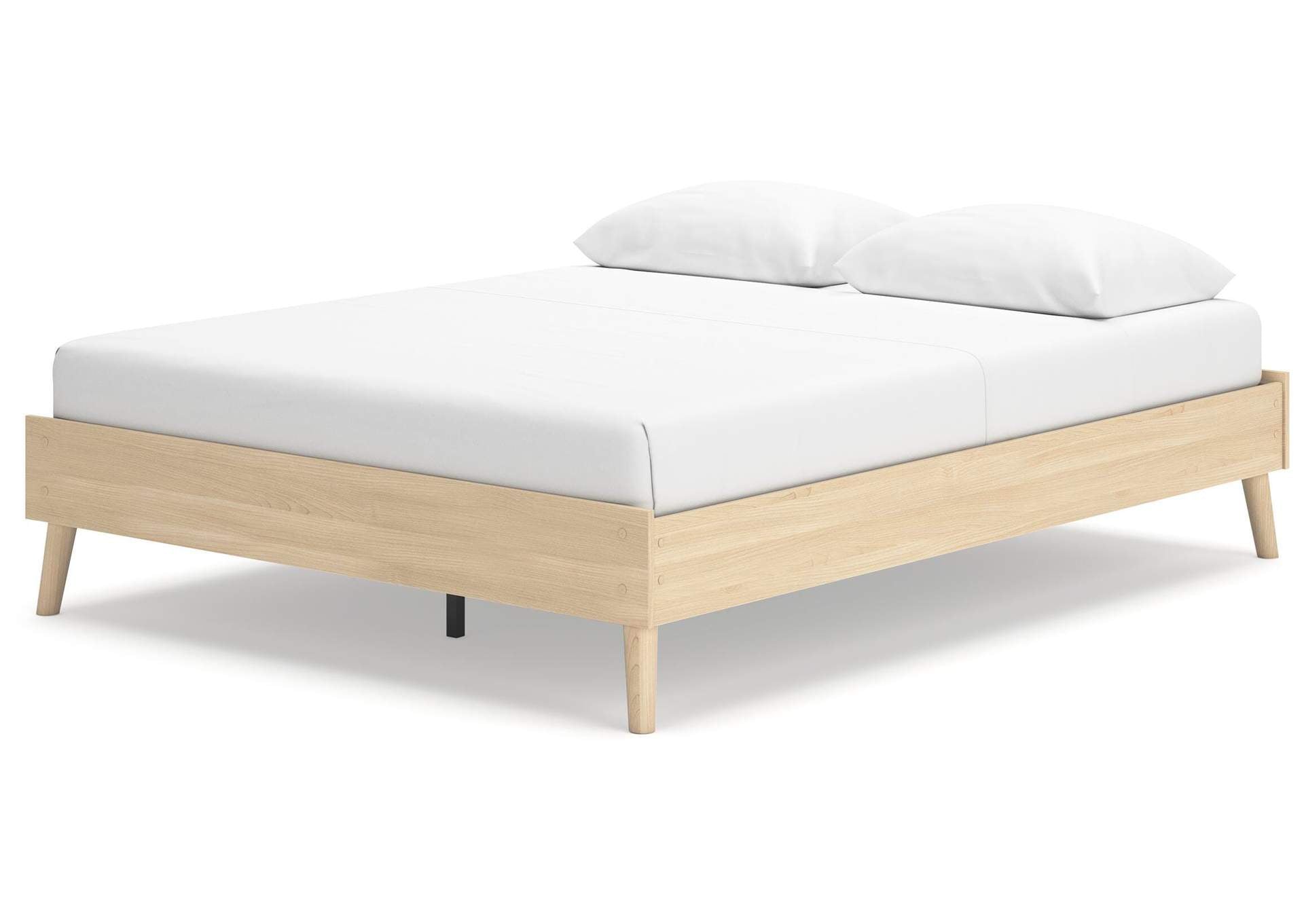 Cabinella Queen Platform Bed, Dresser and Chest angled view