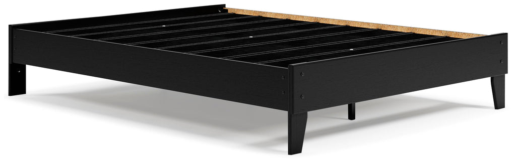 Finch Queen Platform Bed in Black, angle view