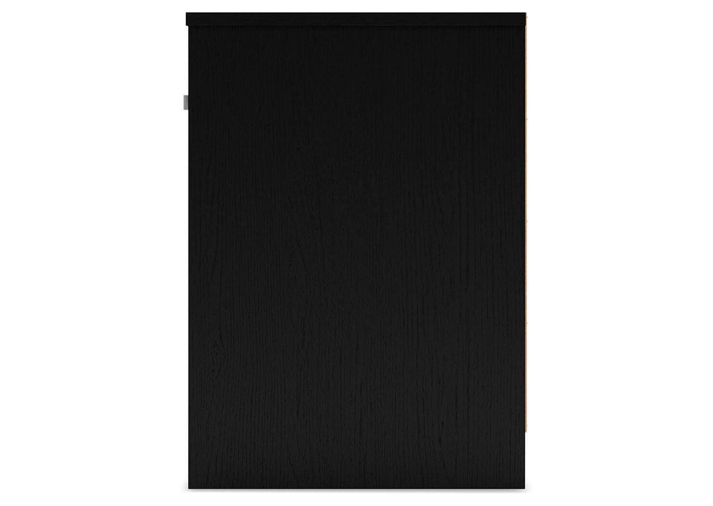 Finch Queen Panel Platform Bed with Dresser and 2 Nightstands side view
